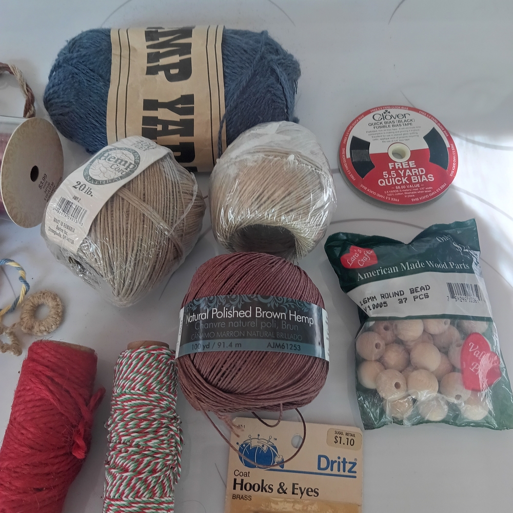 Natural Polished Brown Hemp Yarn